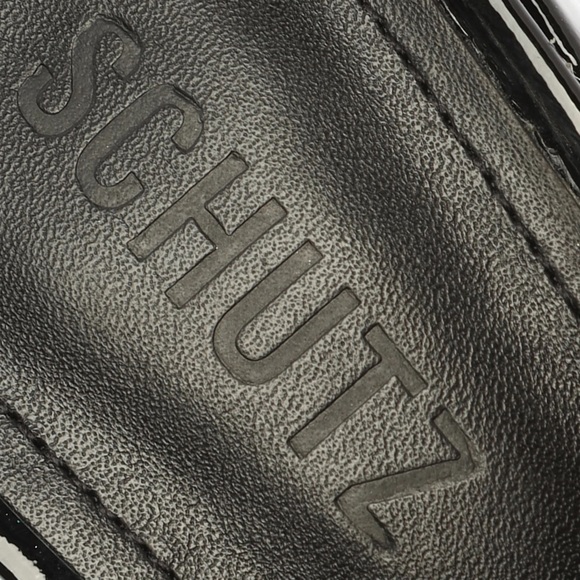 Schutz Aretha Patent Sandal Size 9 - Picture 6 of 7